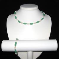 Green Jade with Pearls Necklace and Bracelet Set
